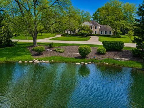 7 Willow Bay, South Barrington, IL 60010