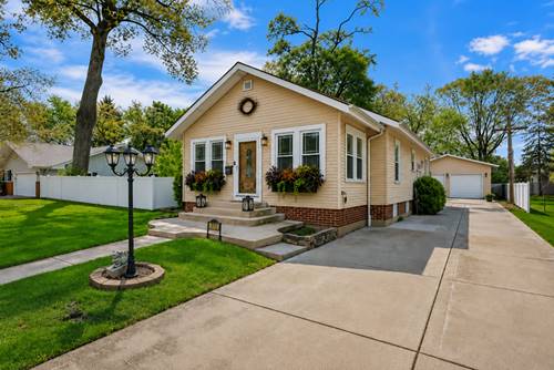 311 W North, Bartlett, IL 60103