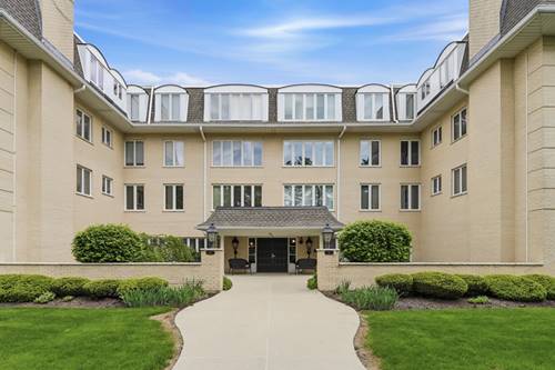 75 6th Unit 304, La Grange, IL 60525