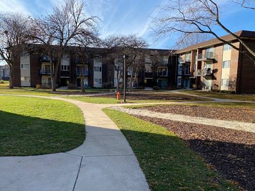 5s066 Pebblewood Unit A3, Naperville, IL 60563