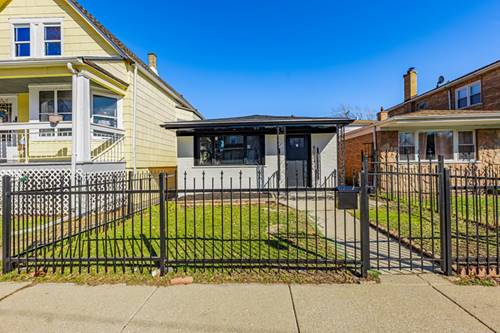 8051 S Escanaba, Chicago, IL 60617