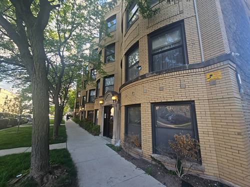 2448 W Catalpa Unit 2, Chicago, IL 60625