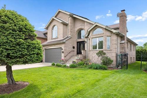 8317 W Ballard, Niles, IL 60714