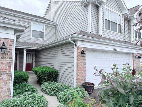 1945 Town, Naperville, IL 60565