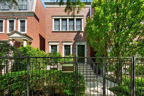 1716 W Wolfram, Chicago, IL 60657