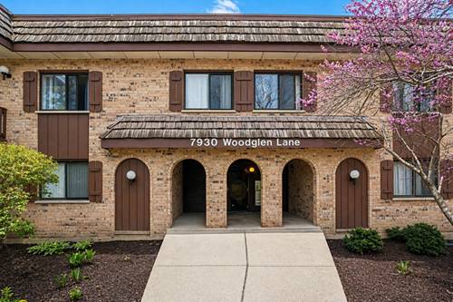 7930 Woodglen Unit 209, Downers Grove, IL 60516