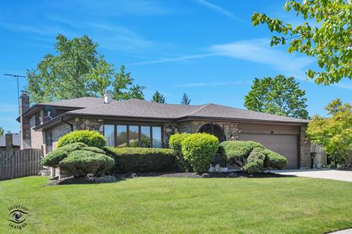 825 Walnut, Darien, IL 60561