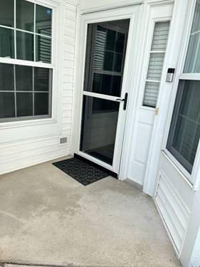 648 Springwood Unit 1, Joliet, IL 60431