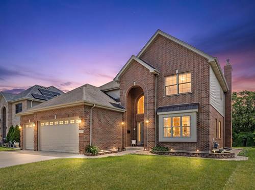 427 W Natoma, Addison, IL 60101