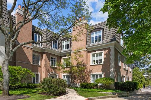 485 Oakwood Unit D-2, Lake Forest, IL 60045
