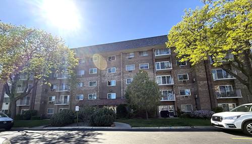 10373 Dearlove Unit 304, Glenview, IL 60025