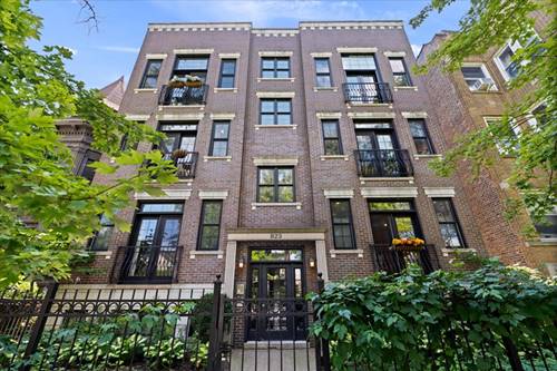 823 W Wolfram Unit 2E, Chicago, IL 60657