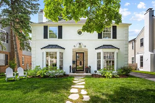 1943 Greenwood, Wilmette, IL 60091