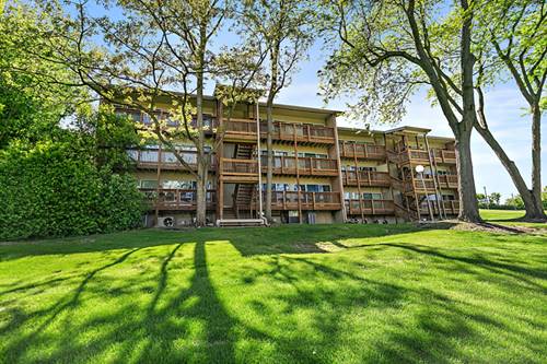 5803 Oakwood Unit C, Lisle, IL 60532