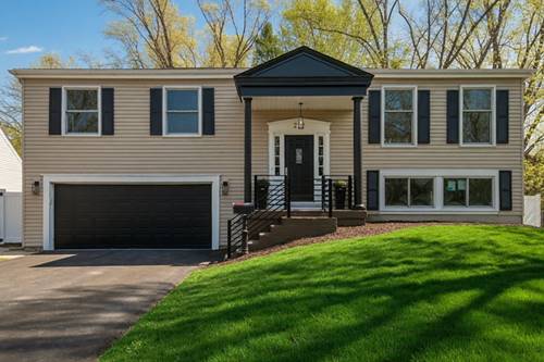 212 S River, Naperville, IL 60540