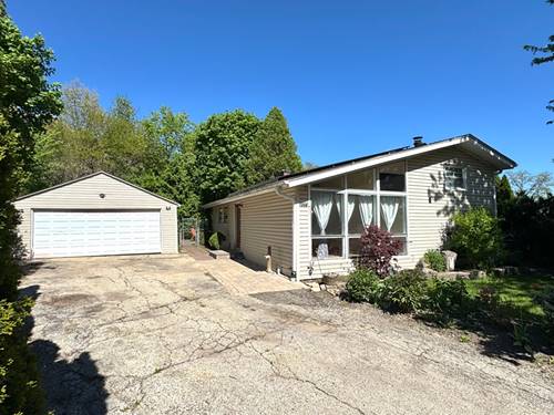 1008 Adams, Carpentersville, IL 60110