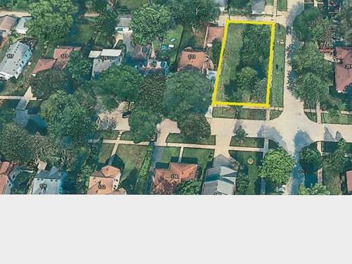 139 S Adams, Westmont, IL 60559