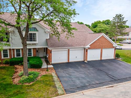 125 Rob Roy Unit C, Prospect Heights, IL 60070