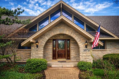38W710 Bonnie, St. Charles, IL 60175