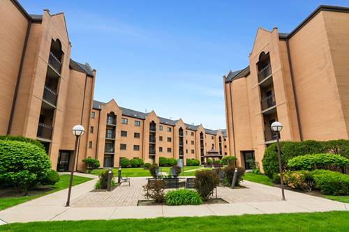 7410 W Lawrence Unit 218, Harwood Heights, IL 60706