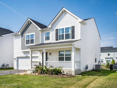444 Radcliff, South Elgin, IL 60177