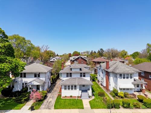 416 Hull, Waukegan, IL 60085