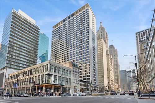 535 N Michigan Unit 2204, Chicago, IL 60611