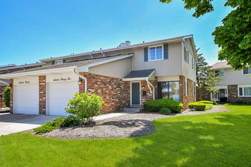 1696 Darwin, Wheaton, IL 60189