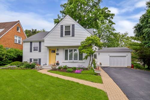 541 Park Row, Glen Ellyn, IL 60137