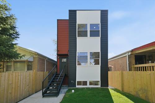 939 N Harding, Chicago, IL 60651