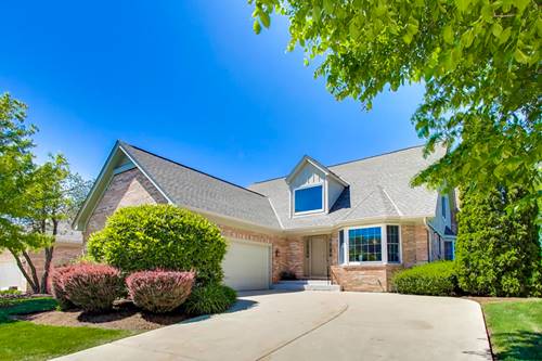 1049 Plantain, Crystal Lake, IL 60014