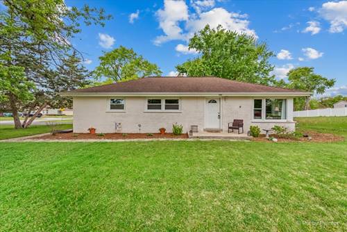 902 W Stonemill, Addison, IL 60101