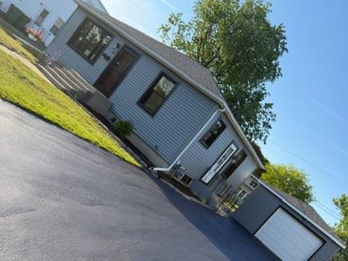1303 Schriber, Joliet, IL 60435