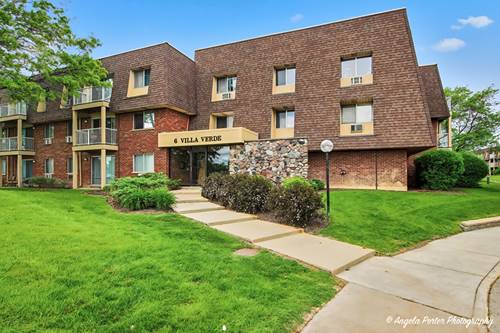 6 Villa Verde Unit 110, Buffalo Grove, IL 60089