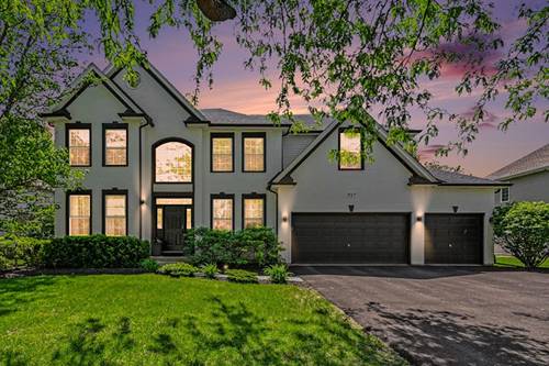 517 Meadowwood, Oswego, IL 60543