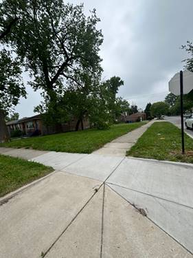 10200 S Torrence, Chicago, IL 60617