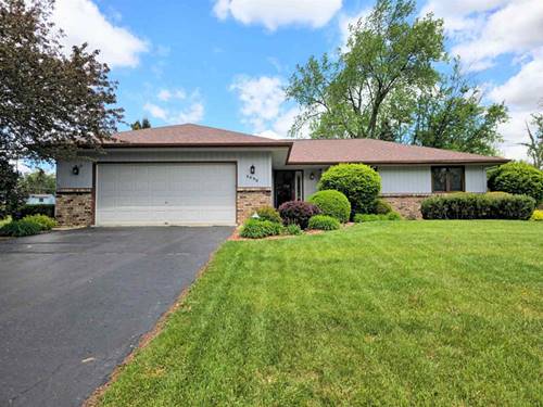 6090 Chatsworth, Rockford, IL 61109