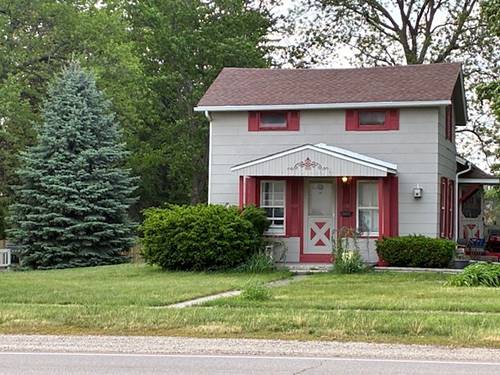 704 W Grant, Marengo, IL 60152