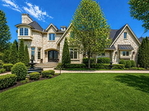 8611 Crest, Burr Ridge, IL 60527