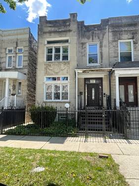 3339 W Flournoy, Chicago, IL 60624