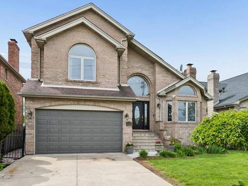 8317 W Ballard, Niles, IL 60714