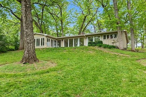 61 Timberlake, Barrington, IL 60010