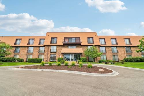 4050 Dundee Unit 303, Northbrook, IL 60062