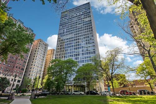 2400 N Lakeview Unit 1704, Chicago, IL 60614