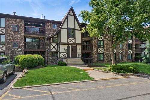 525 Cumnor Unit 204, Westmont, IL 60559