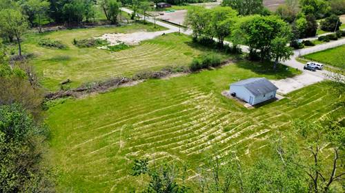 301 N West, Marengo, IL 60152