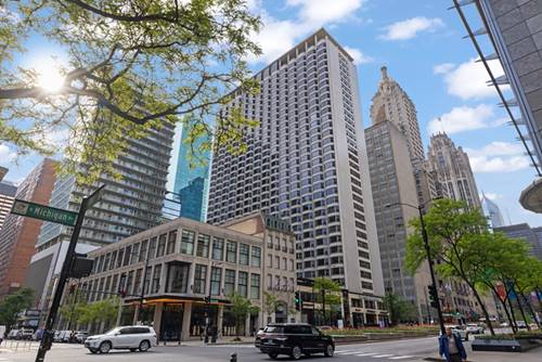 535 N Michigan Unit 1506, Chicago, IL 60611