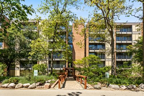 6010 Oakwood Unit 3H, Lisle, IL 60532