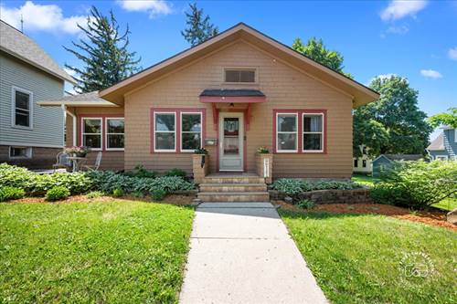 211 Walnut, St. Charles, IL 60174