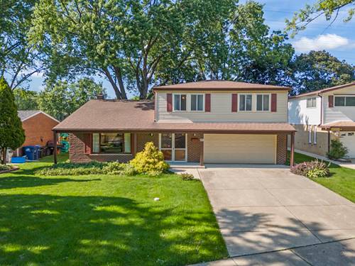 30 W Kathleen, Des Plaines, IL 60016